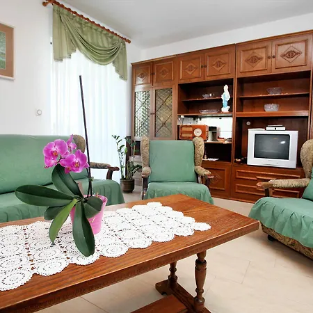 Apartements Antonia 1208 * Banjole