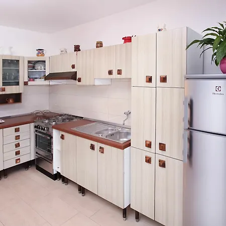 Apartements Antonia 1208 *