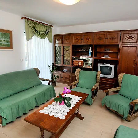 Apartements Antonia 1208 * Banjole